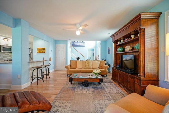 8 CAROLINE LN, Rehoboth Beach, DE 19971