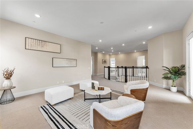 114 Crossover, Irvine, CA 92618