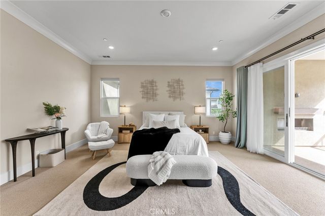 114 Crossover, Irvine, CA 92618