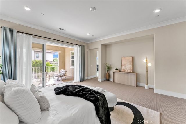 114 Crossover, Irvine, CA 92618