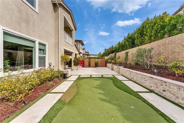 114 Crossover, Irvine, CA 92618