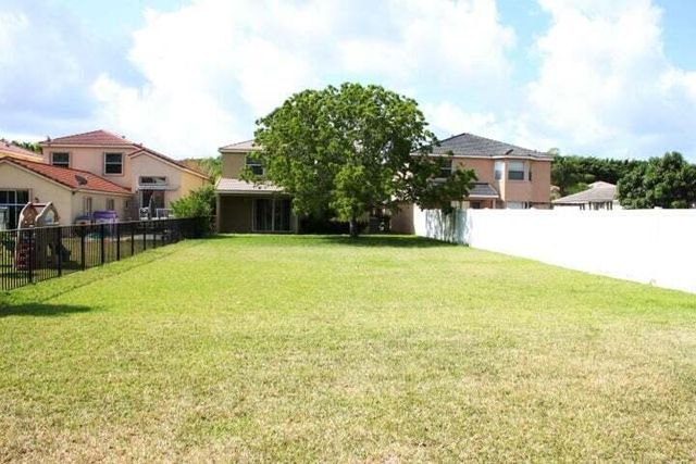 9649 Wyeth Court, Wellington, FL 33414