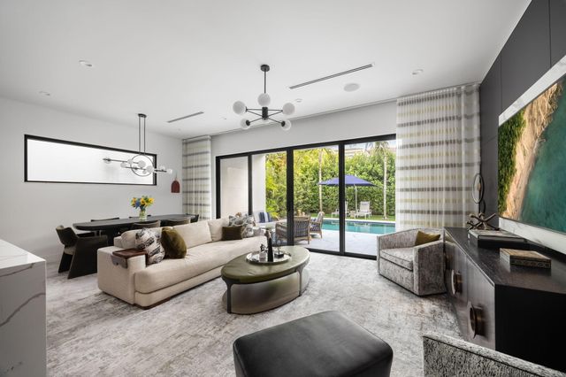 1616 NE 5TH Court A, Fort Lauderdale, FL 33301