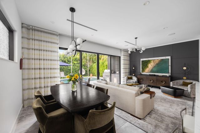 1616 NE 5TH Court A, Fort Lauderdale, FL 33301