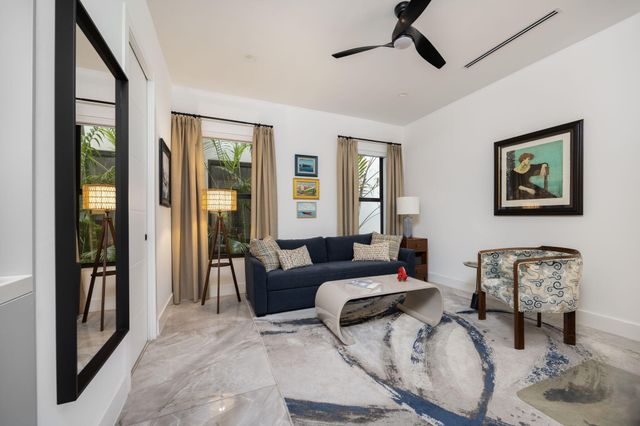 1616 NE 5TH Court A, Fort Lauderdale, FL 33301