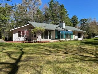 1095 E Lincoln Street, East Tawas, MI 48730