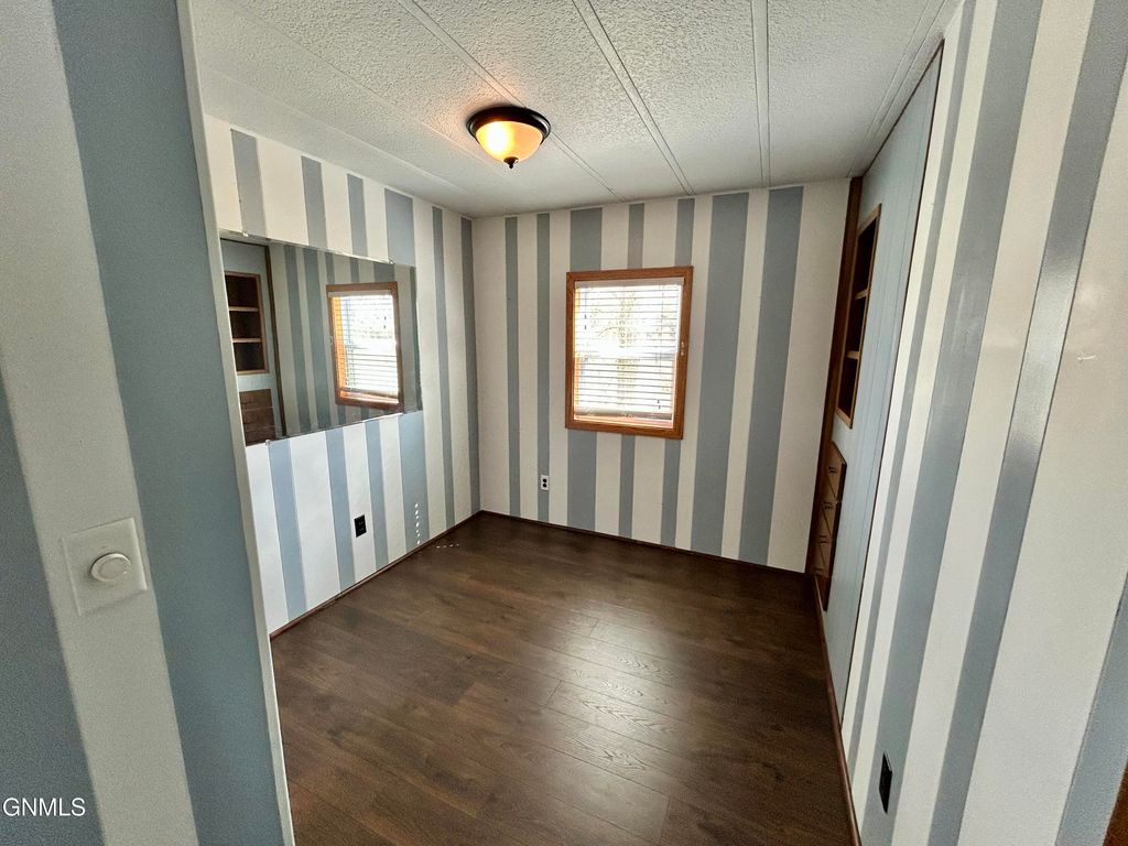 530 Becker Street, Turtle Lake, ND 58575 photo 20