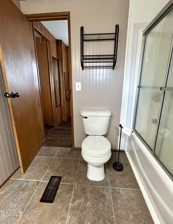 530 Becker Street, Turtle Lake, ND 58575 photo 28