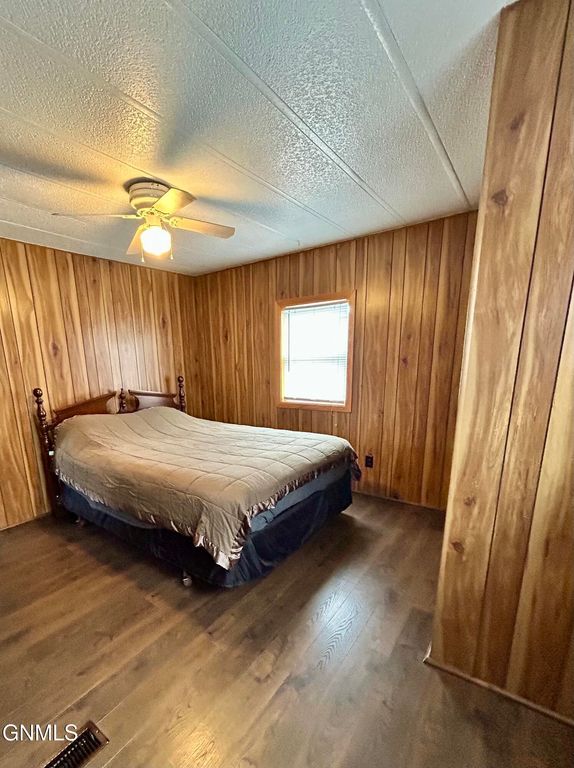 530 Becker Street, Turtle Lake, ND 58575 photo 31