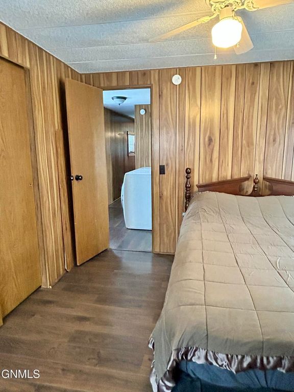 530 Becker Street, Turtle Lake, ND 58575 photo 33