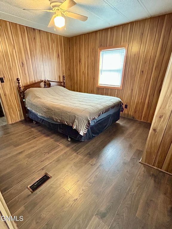 530 Becker Street, Turtle Lake, ND 58575 photo 35