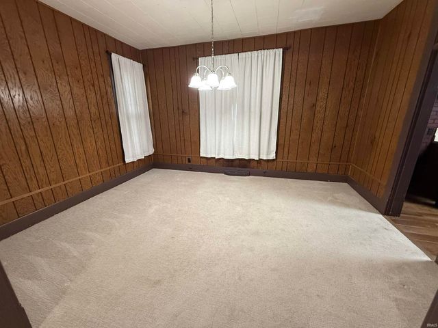 2013 N 2nd Street, Vincennes, IN 47591