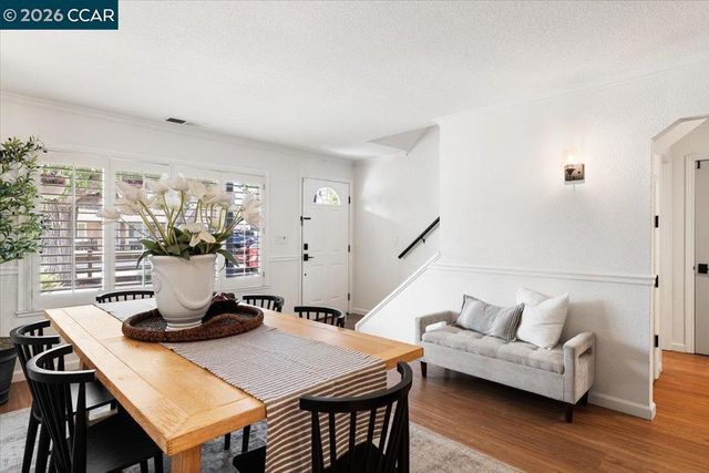 4175 Pickwick Dr, Concord, CA 94521