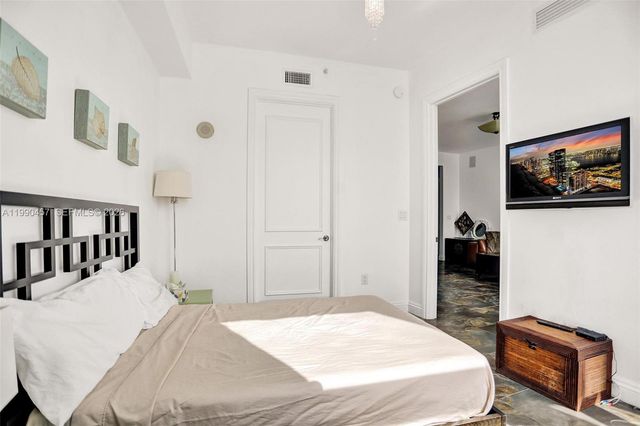 18101 Collins Ave 4106 + Cabana, Sunny Isles Beach, FL 33160