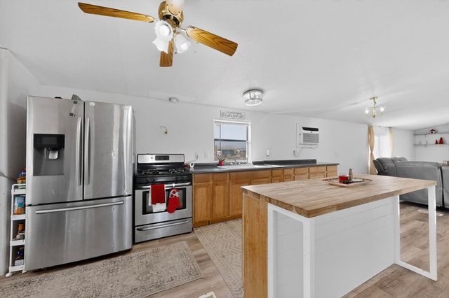 12 San Diego Loop, Los Lunas, NM 87031