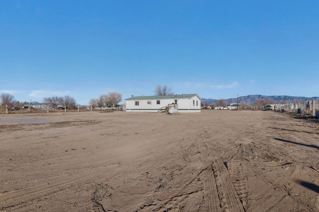 12 San Diego Loop, Los Lunas, NM 87031