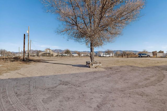 12 San Diego Loop, Los Lunas, NM 87031