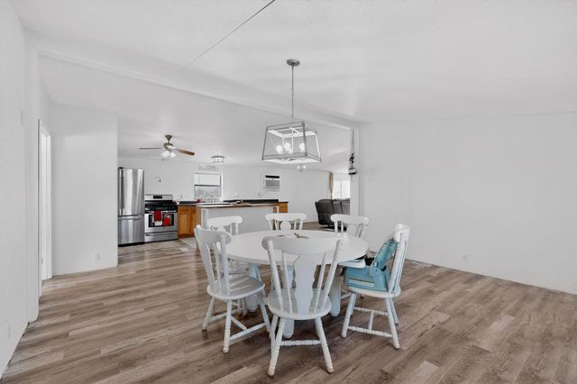 12 San Diego Loop, Los Lunas, NM 87031