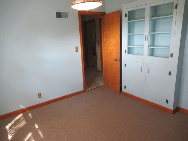 3004 E Laraway Road, Joliet, IL 60433