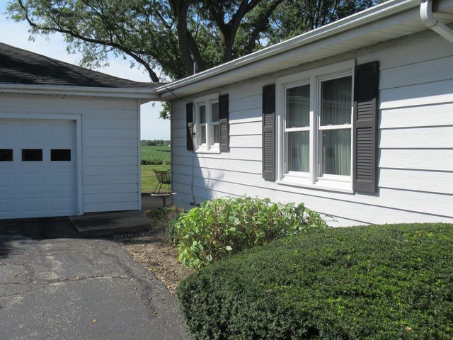 3004 E Laraway Road, Joliet, IL 60433