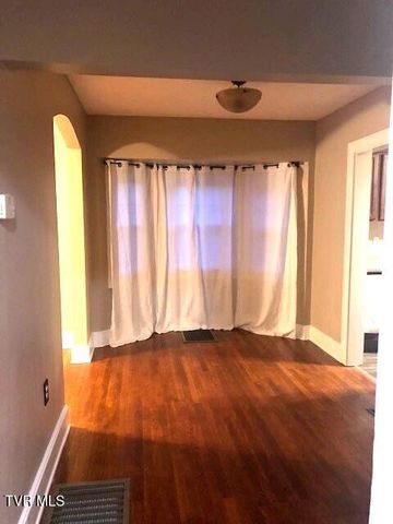 102 Woodland Drive, Johnson City, TN 37601