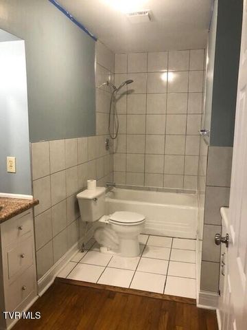 102 Woodland Drive, Johnson City, TN 37601