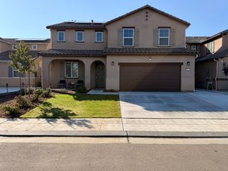 6559 E Berkeley Avenue, Fresno, CA 93727