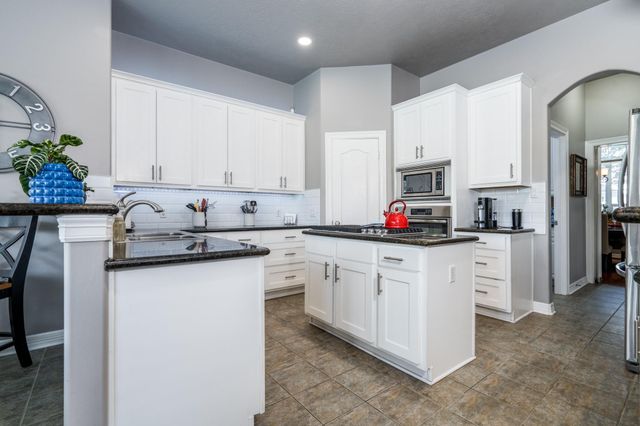 20303 Stone Lake Circle, Tomball, TX 77377
