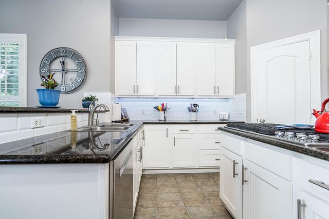 20303 Stone Lake Circle, Tomball, TX 77377