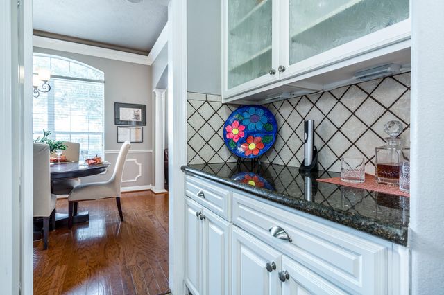 20303 Stone Lake Circle, Tomball, TX 77377
