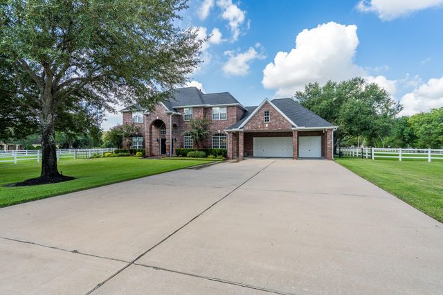 20303 Stone Lake Circle, Tomball, TX 77377