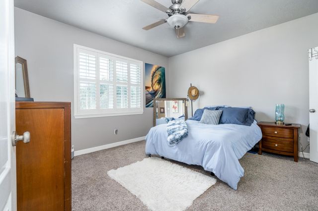 20303 Stone Lake Circle, Tomball, TX 77377