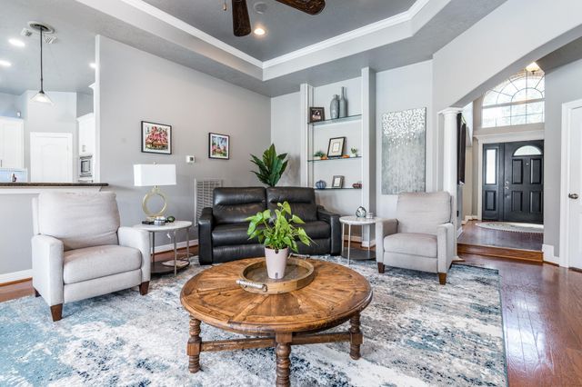 20303 Stone Lake Circle, Tomball, TX 77377