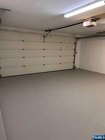 4 Mahan Street, Tenafly, NJ 07670