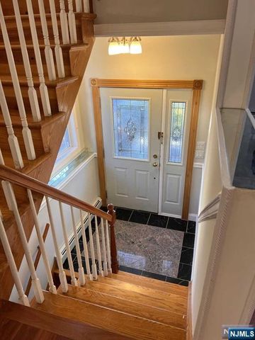 4 Mahan Street, Tenafly, NJ 07670