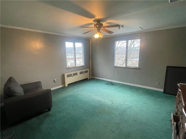 701 Thompson, Donora, PA 15033