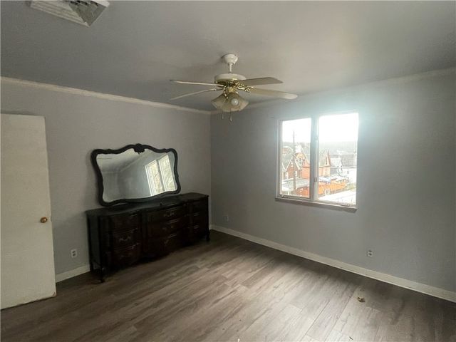 701 Thompson, Donora, PA 15033