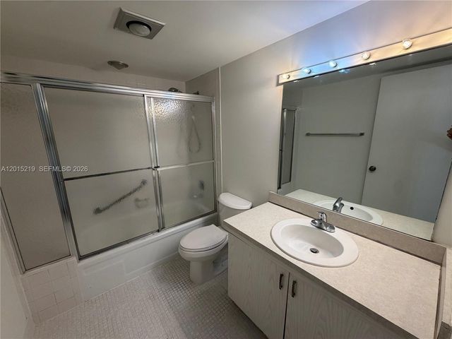 2404 Antigua Cir H1, Coconut Creek, FL 33066