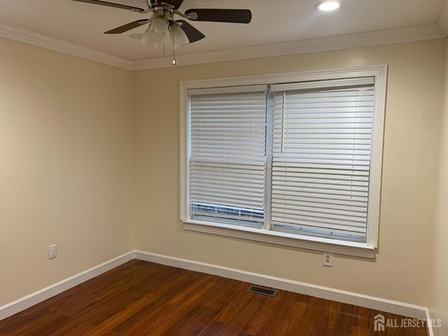 14 Colson Court, Piscataway, NJ 08854
