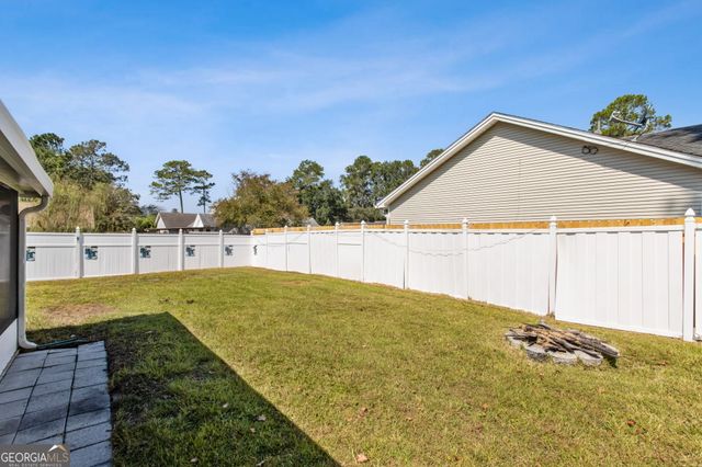 101 Egret Court, Kingsland, GA 31548