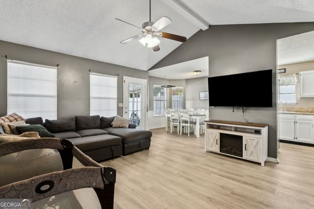 101 Egret Court, Kingsland, GA 31548