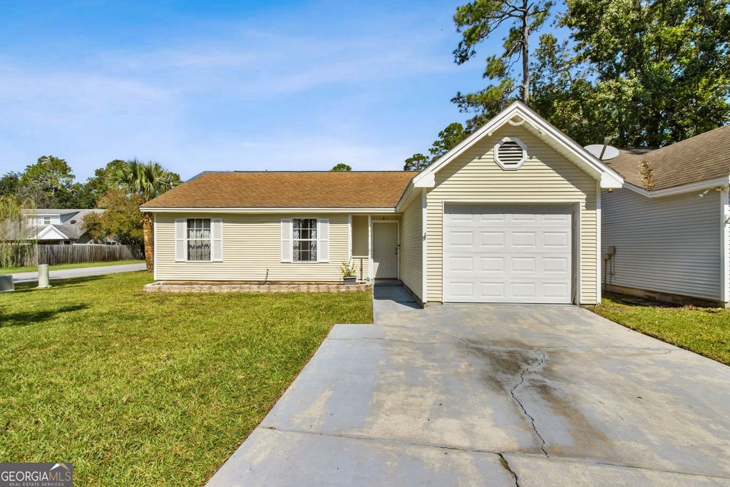 101 Egret Court, Kingsland, GA 31548