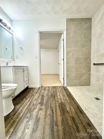 117 24th Street NW, Hickory, NC 28601