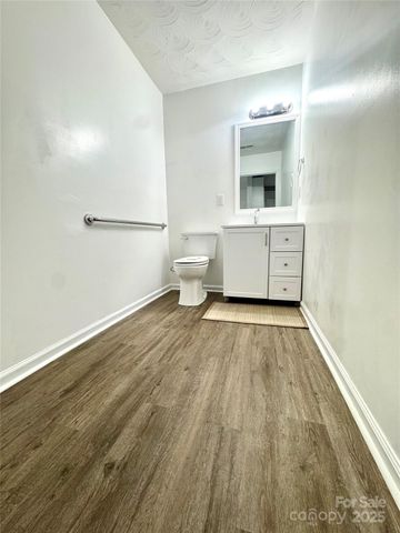 117 24th Street NW, Hickory, NC 28601