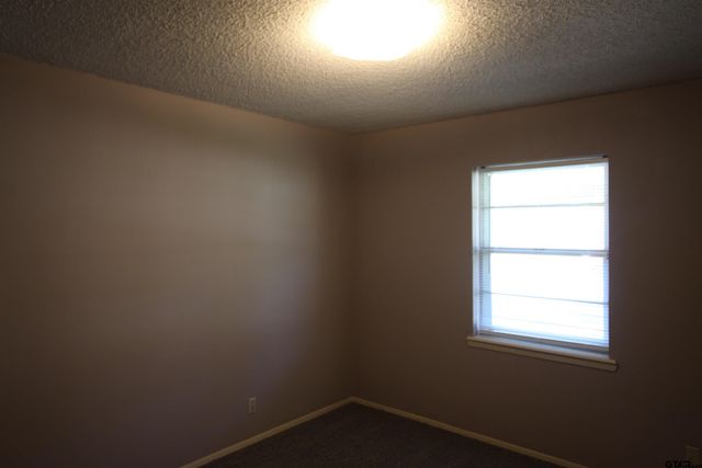 1536 Crockett Dr, Tyler, TX 75701