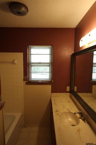 1536 Crockett Dr, Tyler, TX 75701