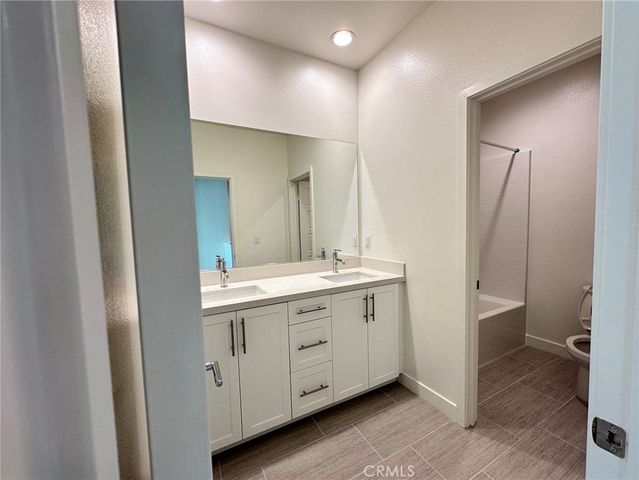 4283 S Hollyhock Paseo, Ontario, CA 91761