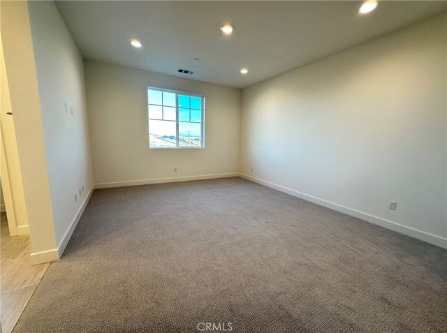 4283 S Hollyhock Paseo, Ontario, CA 91761