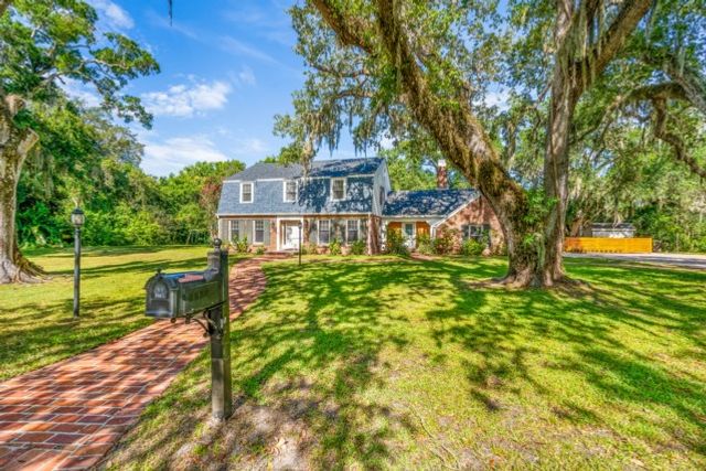 1565 48th Avenue, Vero Beach, FL 32966