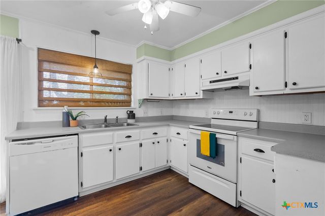 313 Pheasant, Victoria, TX 77905